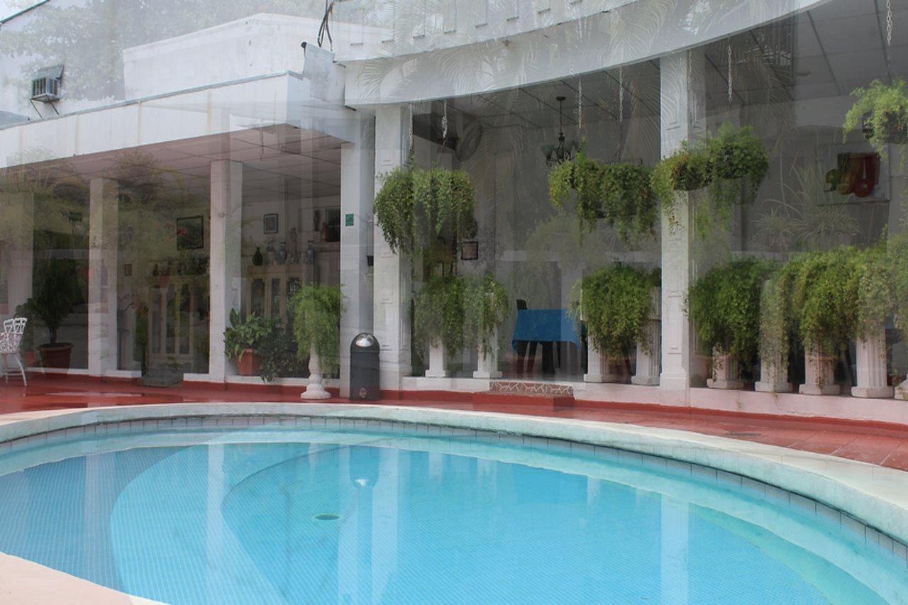 Hotel Grecia Real San Salvador Buitenkant foto