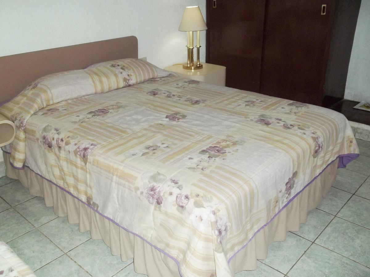 Hotel Grecia Real San Salvador Buitenkant foto