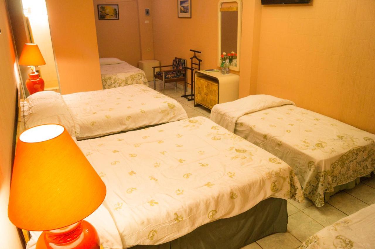 Hotel Grecia Real San Salvador Buitenkant foto